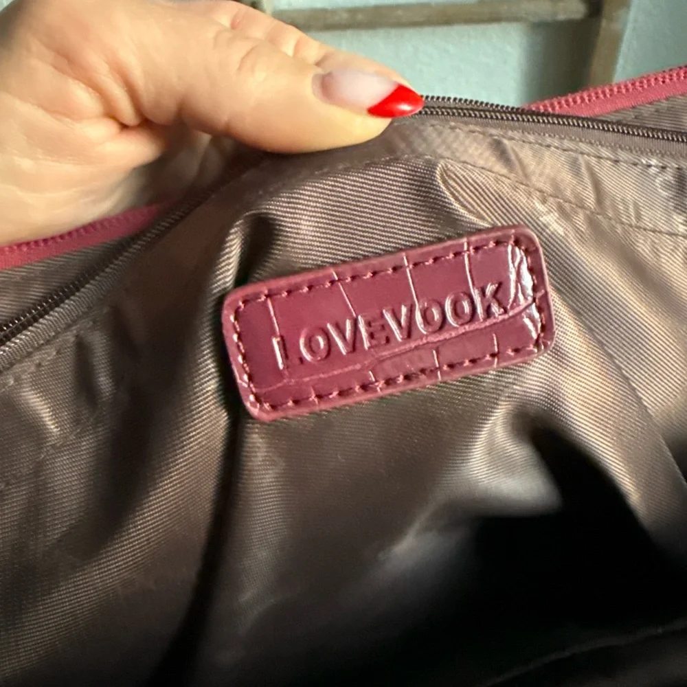 LOVEVOOK Burgundy Croc Laptop PU Bag